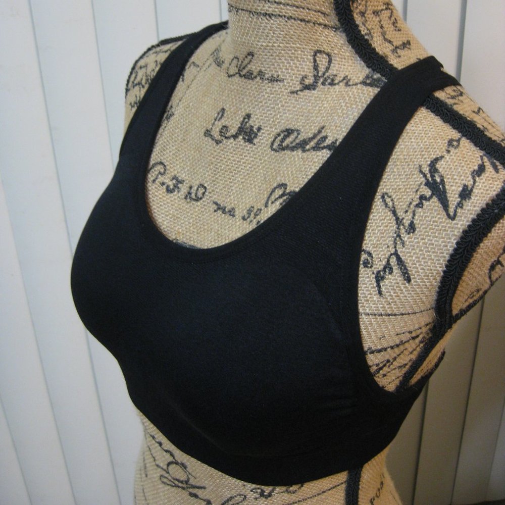 NWOT AK black strappy padded sports bra bralette M - Picture 3 of 6